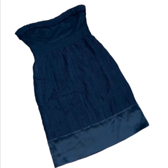 Antonio Melani dress 100% silk size 2‎ black lined - Picture 1 of 7